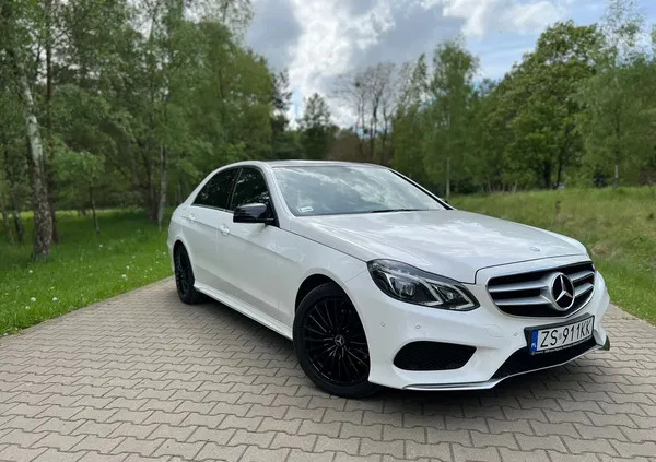 śląskie Mercedes-Benz Klasa E cena 82000 przebieg: 178900, rok produkcji 2014 z Szczecin